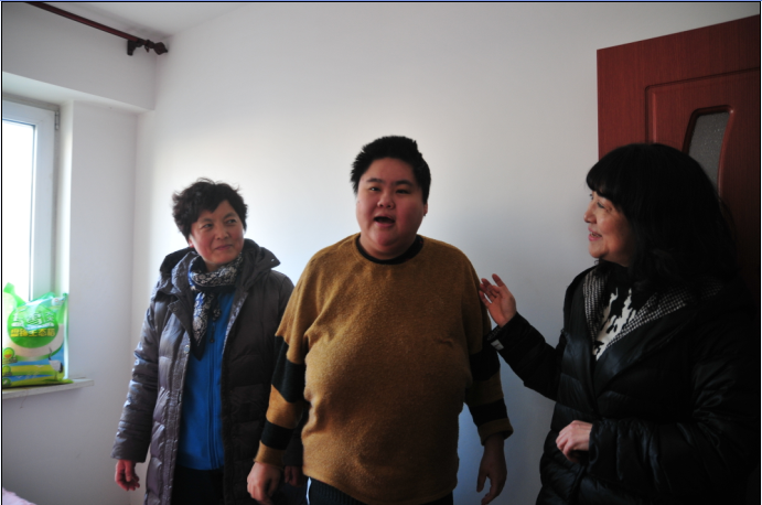 遼寧省煙花爆竹產品質量監督檢驗中心開展”在職黨員進社區 扶貧幫困送溫暖“活動